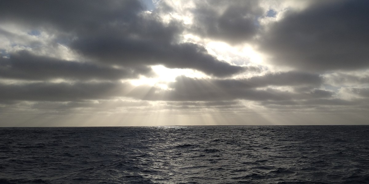 The sun is obscured by clouds this time, not dust The sun is obscured by clouds this time, not dust